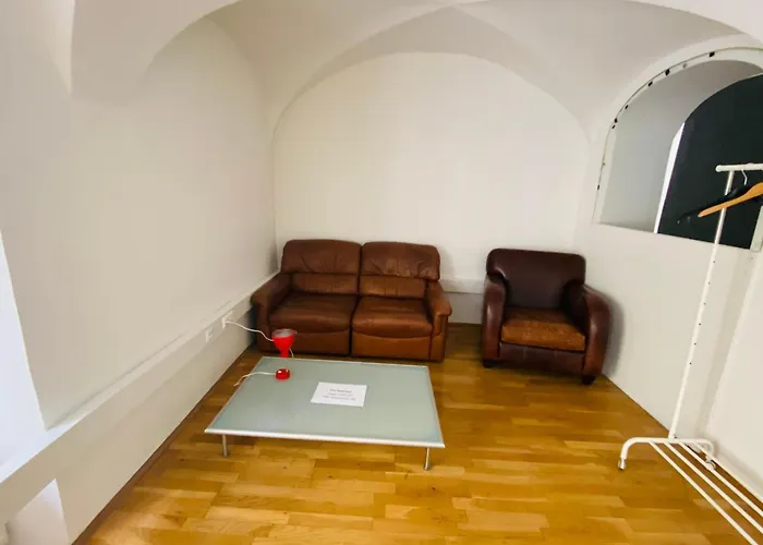 Wohnung, 3 Zimmer, Eines Davon Durchgangszimmer, Ruhig, Zentrum * Грац